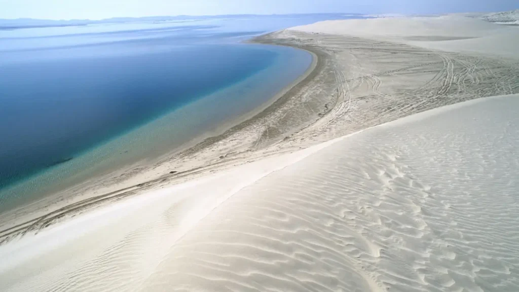 Inland Sea (Khor al Adaid) qatar