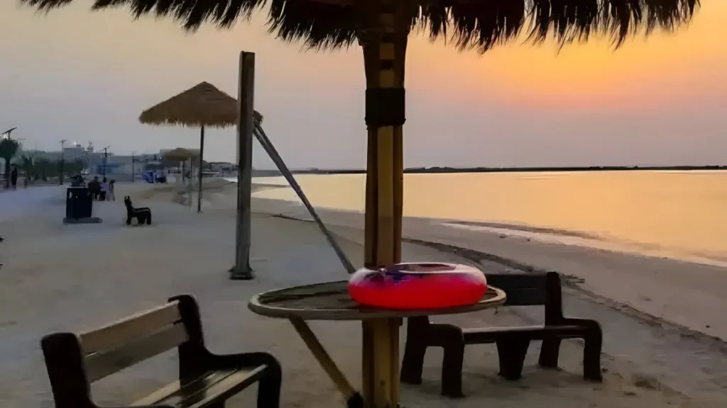 Simaisma Beach qatar