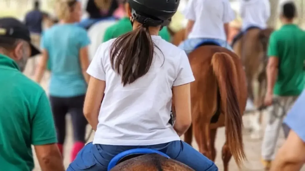 HORSE RIDING DADGES QATAR