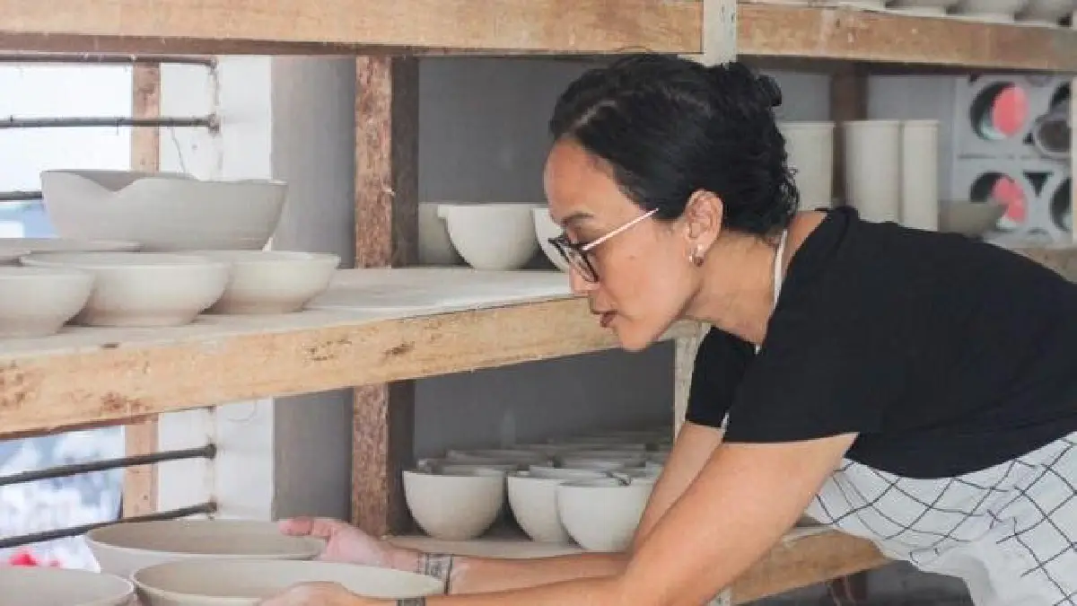 Kika Leads Ceramic Residency in Qatar – 2025