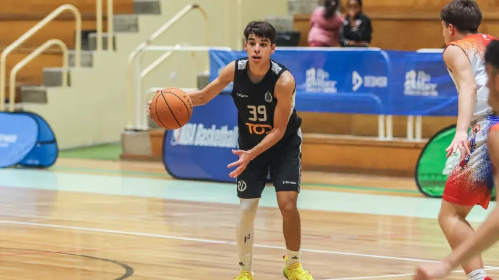 Evo Sports basketball