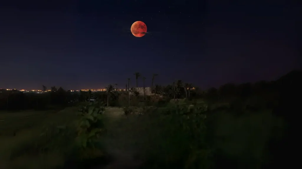 Torba Farm Lunar Eclipse