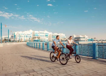 Hilton Salwa Beach Resort & Villas Flash Sale 33% off