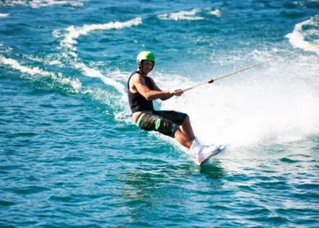 Water Skii